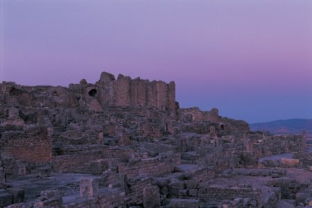 Exploration Épique de Dougga – Plongez dans l’Histoire Ancienne